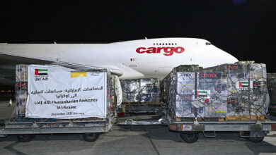 صورة الإمارات ترسل طائرة تحمل 1640 مولد طاقة منزلية مساعدة للمدنيين الإوكرانيين