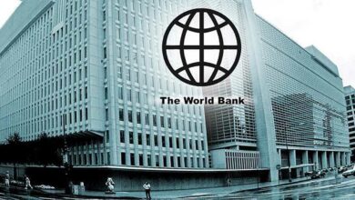 صورة البنك الدولي يحذر من أزمة عالمية مرتقبة في سلاسل الإمداد إذا استمرت الهجمات في البحر الأحمر