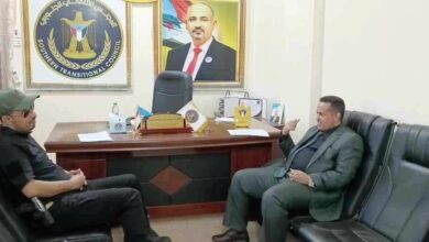صورة رئيس تنفيذية انتقالي لحج يلتقي قائد محوري أبين وكرش القتاليين