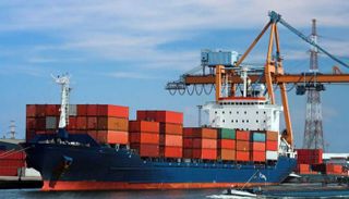210 184358 high prices for ship insurance contracts 700x400