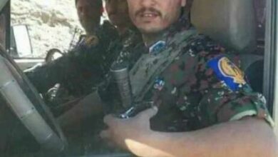 صورة مصرع قائد قوات التدخل السريع الحوثية ومرافقيه خلال اشتباكات في إب اليمنية (الاسم)