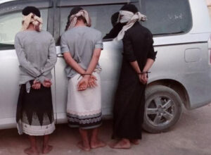صورة القبض على 3 هاربين من سجن سيئون بمدخل عتق