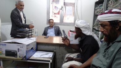 صورة بمناسبة يوم الشهيد الجنوبي ..رئيس انتقالي لحج يزور مكتب الشهداء والجرحى