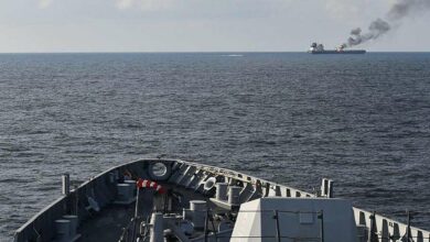 صورة هيئة البحرية البريطانية: هجوم حوثي جديد على سفينة غرب المخا