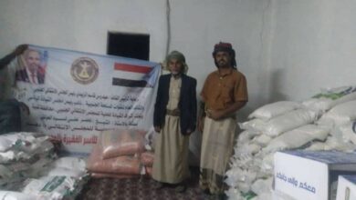 صورة برعاية الرئيس الزُبيدي.. انتقالي دهر يدشن توزيع السلل الغذائية لأسر الشهداء والأسر الأشد فقراً بالمديرية